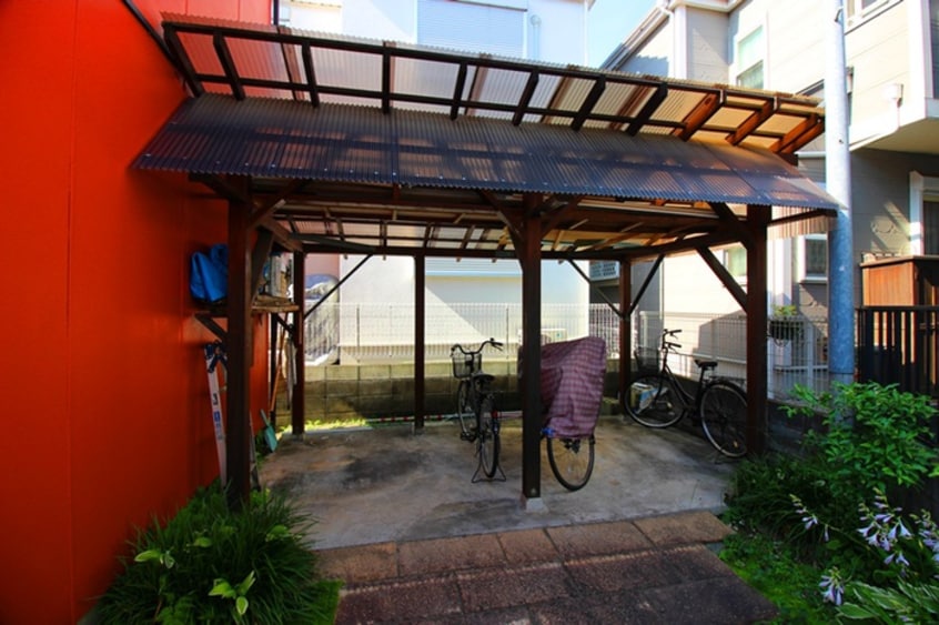 駐輪場 メ－プルガ－デン