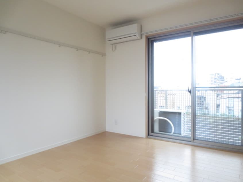 居室 高見シャーメゾン