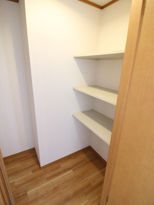 収納 シャルマンＩｋｅｄａ