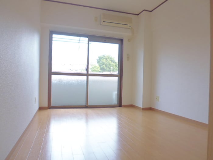 居室 セントラルハイツ