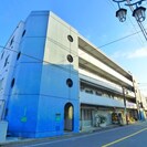 幸栄ハイツの外観