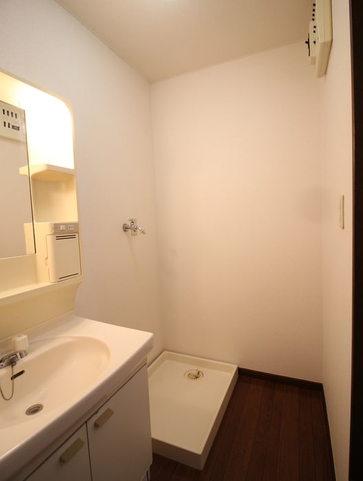 洗濯機置場 ファインべル北綾瀬Ⅱ