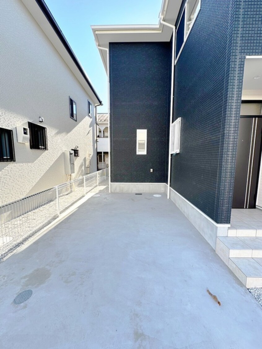 駐車場 ドマーニ　C