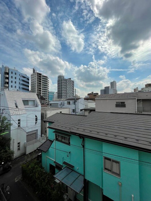 室内からの展望 アイコ－ト三軒茶屋