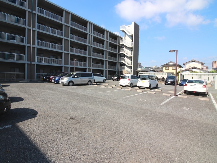 駐車場 ロ－ブレ・ヴィラ川越