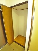 収納 メゾン市川