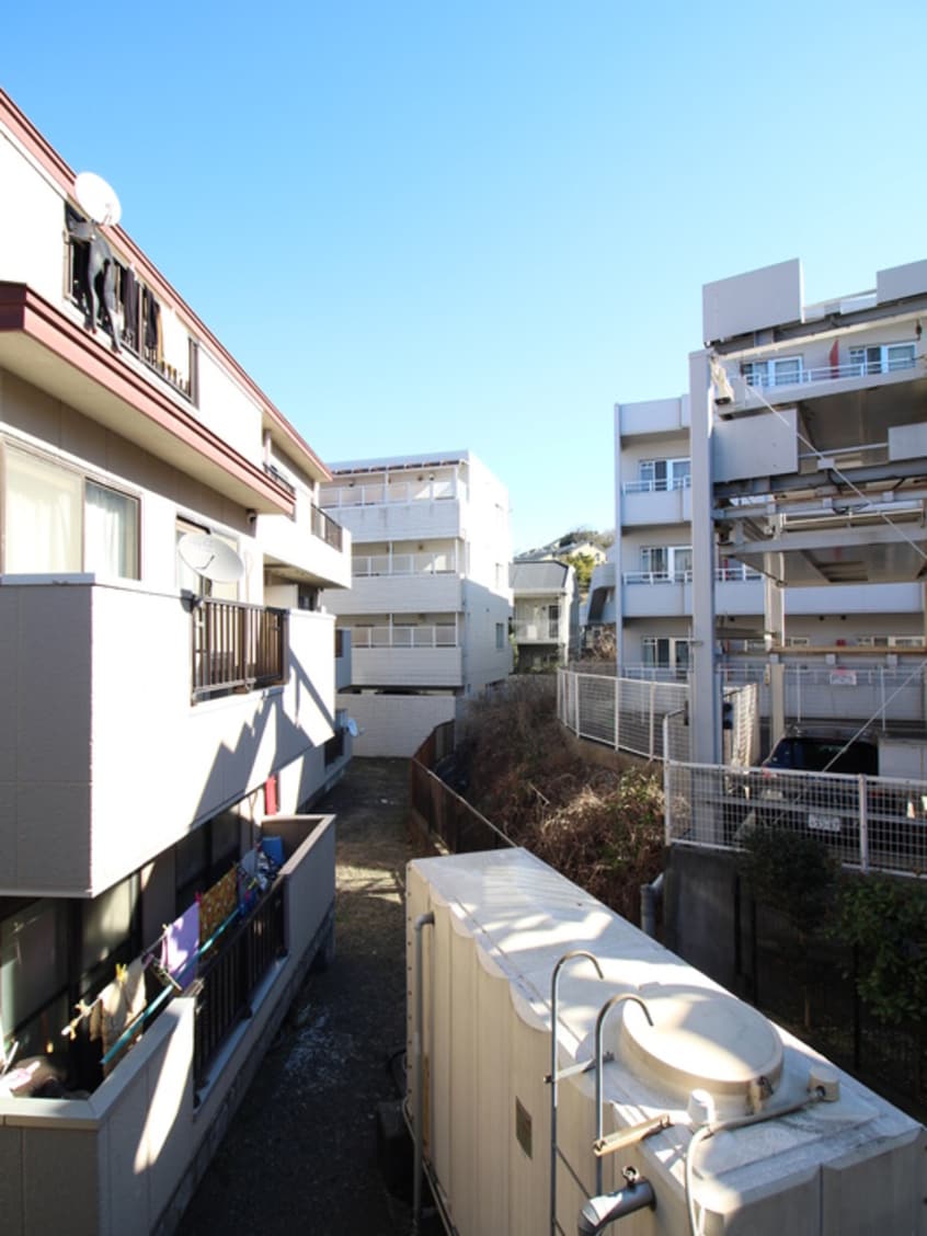 室内からの展望 スティディオプラ－ジュ