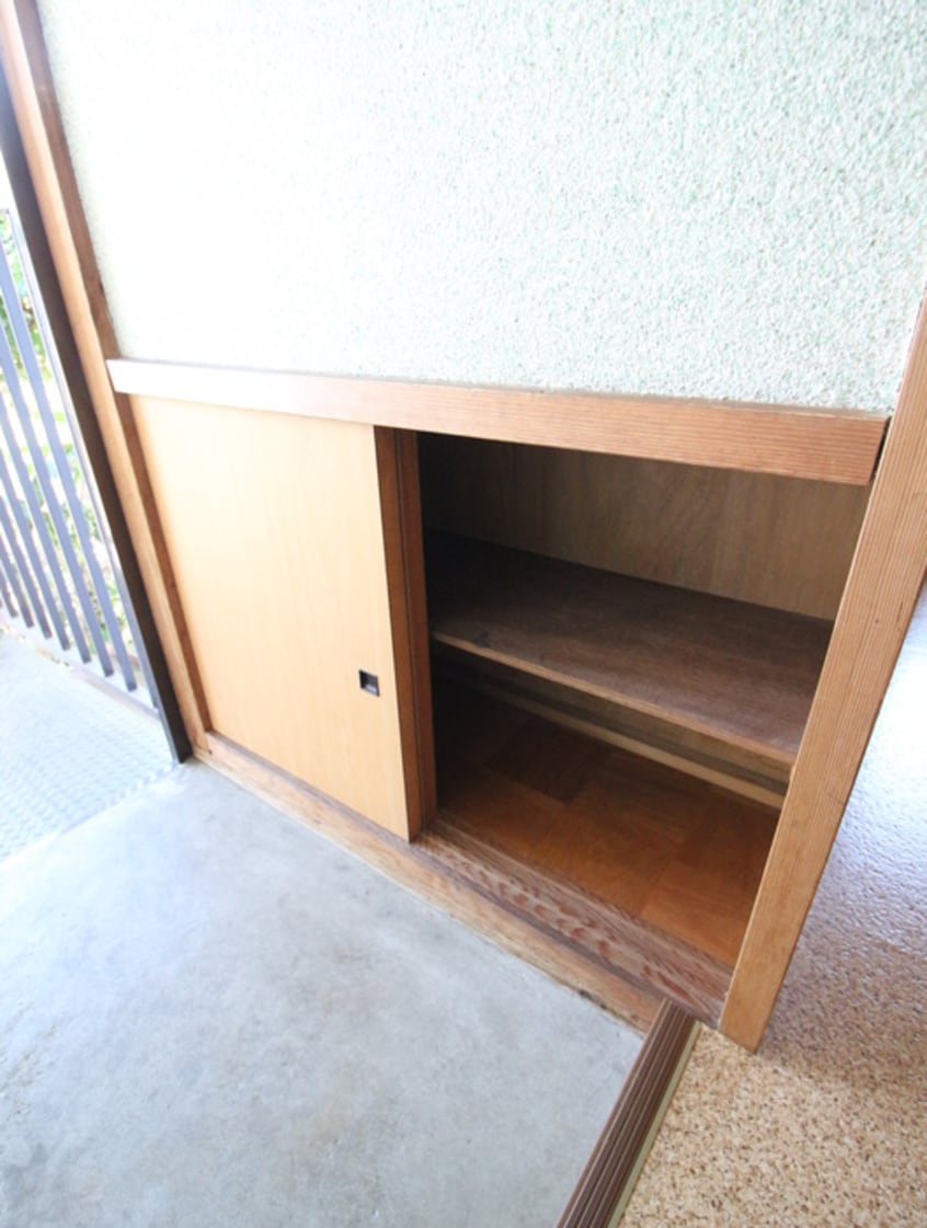 靴箱 黒沼ハイツ