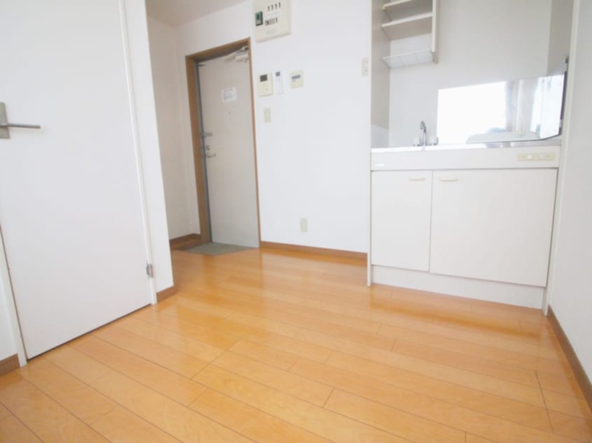 居室 グレースルナ