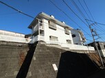 メゾン　シャルム
