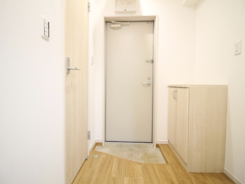 玄関 グレイシア草加瀬崎
