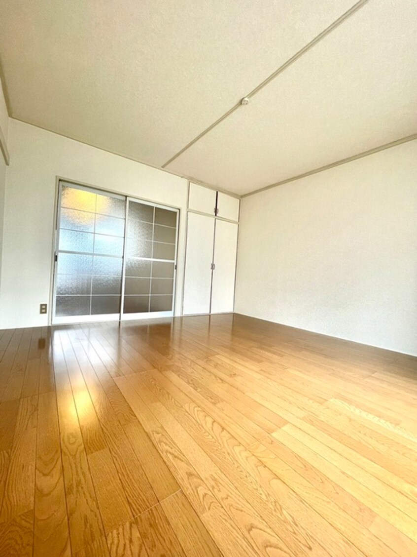 居室 レピュート６０