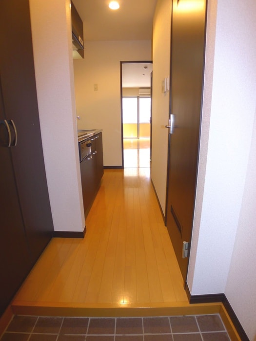 玄関 カーサノザキⅦ