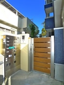 エントランス部分 Ka-na maisonくぬぎ山Ⅳ