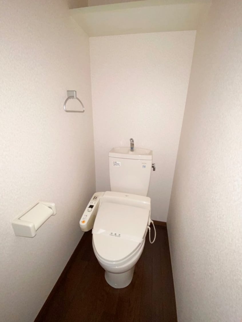 トイレ シェルネ－ジュ