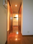 廊下 シェルネ－ジュ