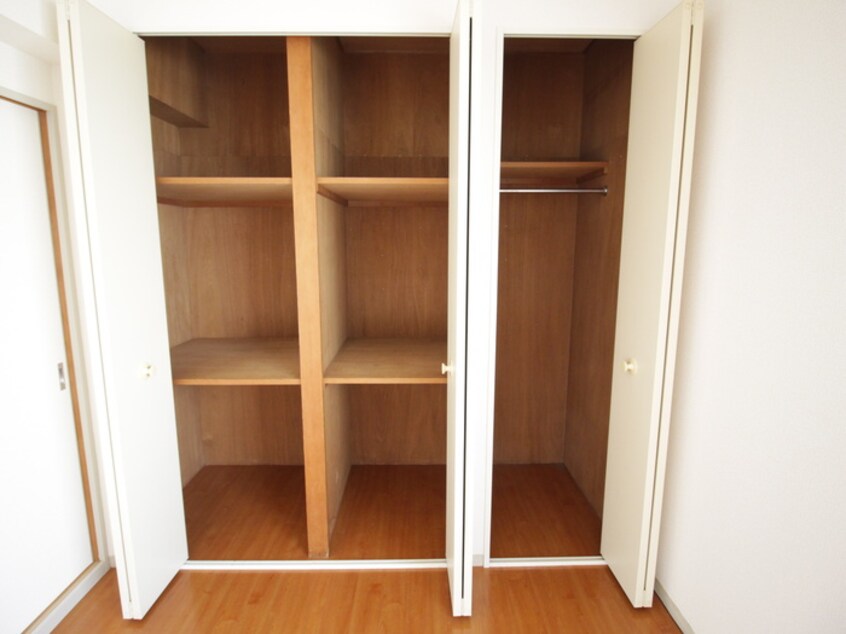 収納 サニ－マンション第２