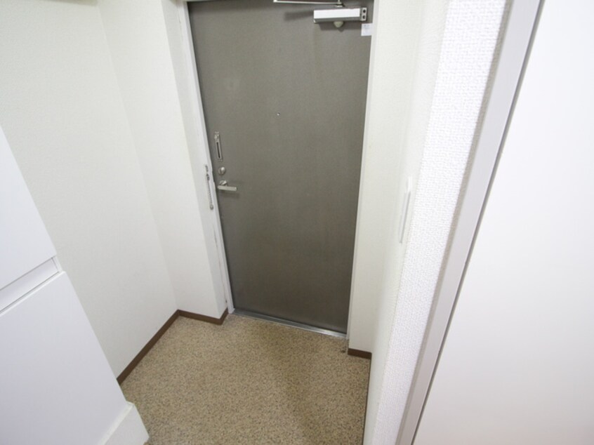 玄関 サニ－マンション第２