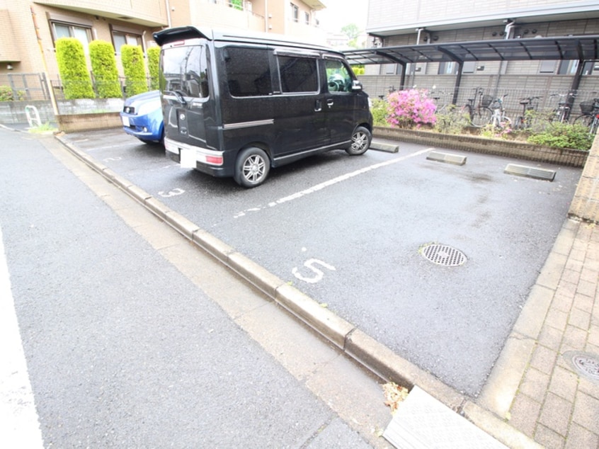 駐車場 パークサイドビレッジ