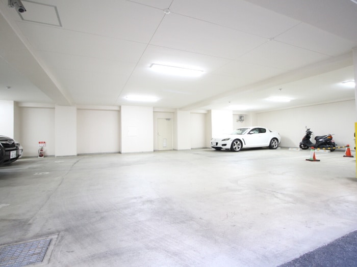 駐車場 ボン クラージュ