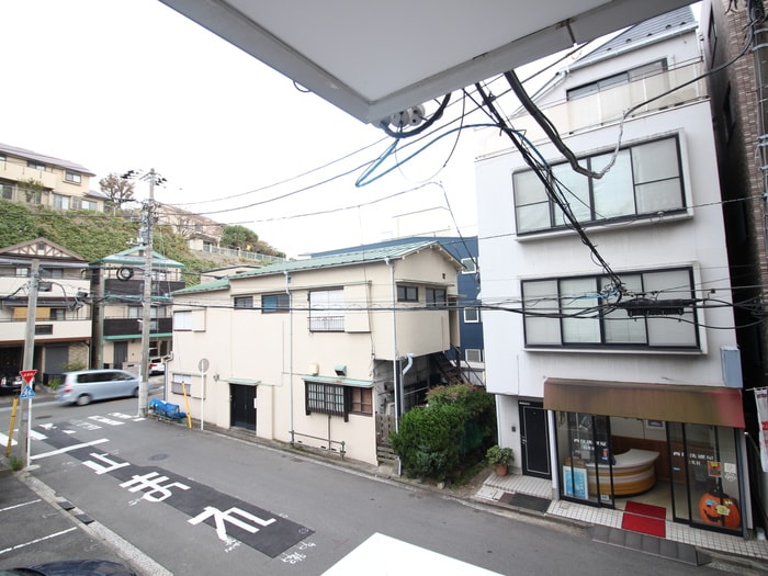 室内からの展望 第２ライフ山手