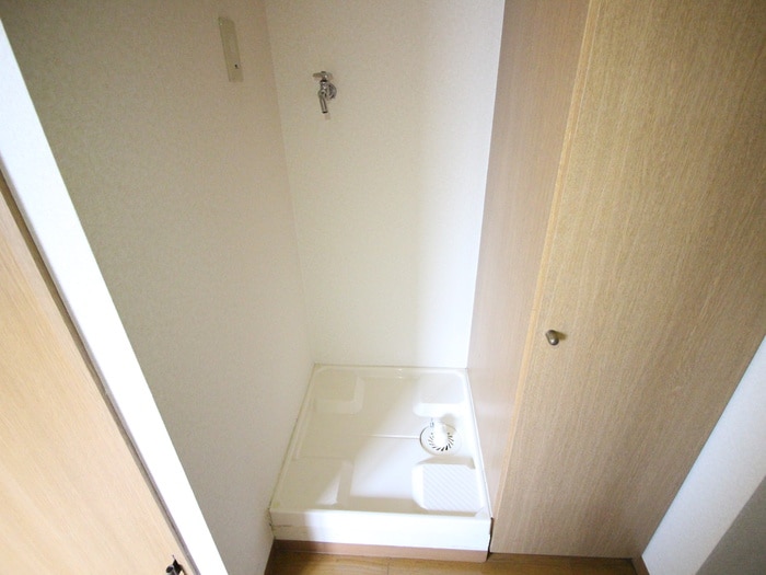 洗濯機置場 第２ライフ山手