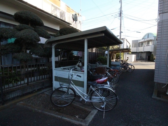 駐輪場 サンライトヒルズ