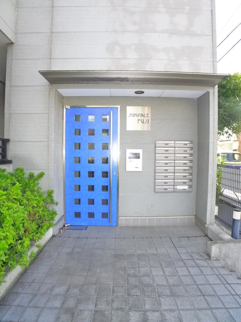 エントランス部分 サンヴィア－レフジ