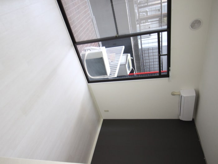 居室 サンロイヤル武蔵野