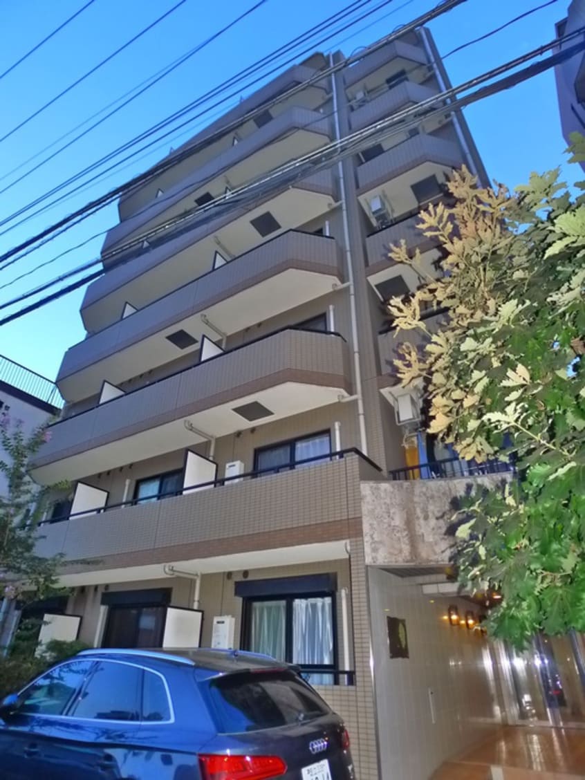 外観写真 オスタペＢ