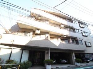 ＡＵＳＭＡＲＥＮ  ＭＥＧＵＲＯ