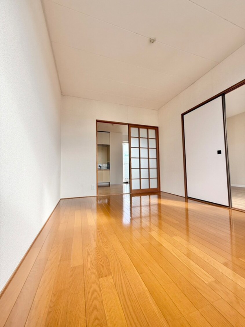 内観写真 カ－サビアンカ