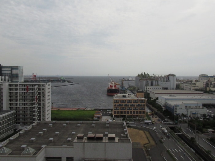 室内からの展望 SEASCAPE千葉みなと