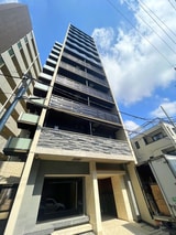 リーラ中野