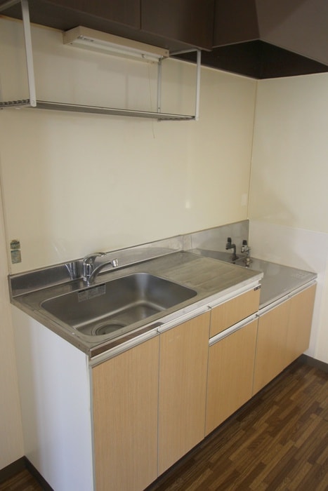 キッチン クレストＦ２