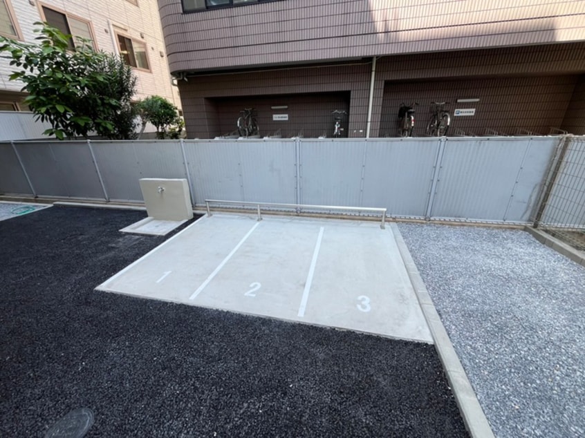 バイク置き場 メゾンシャルール
