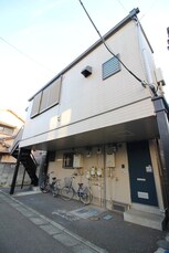 ファミアーレ