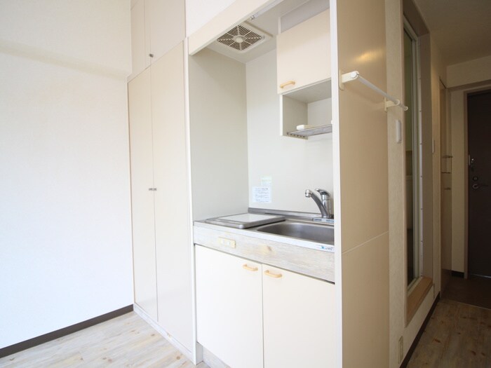 キッチン 仲町台フェニックスコ－ト