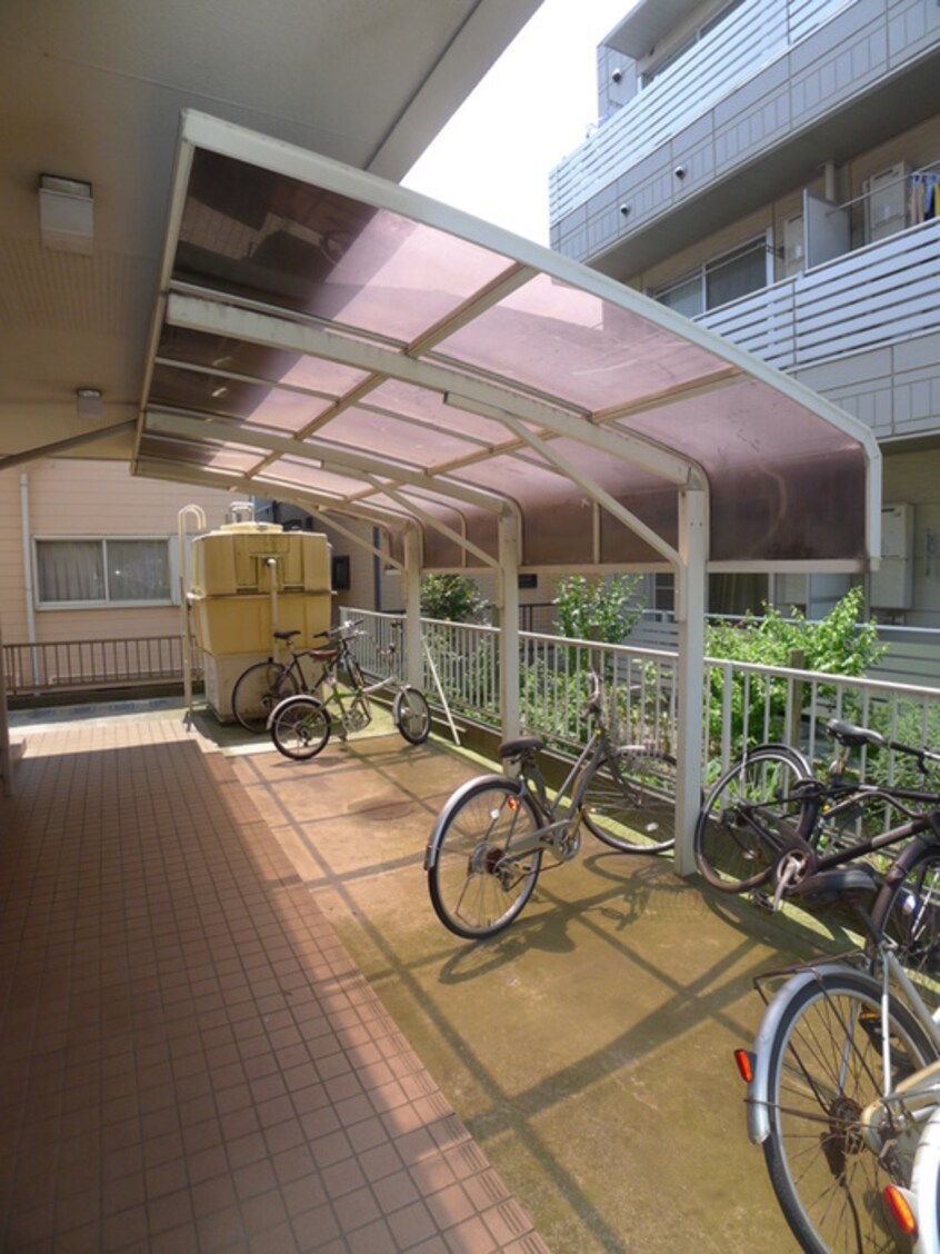 駐輪場 ウィンド稲毛