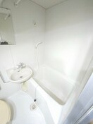 バス／シャワールーム等 吉田ハイツ