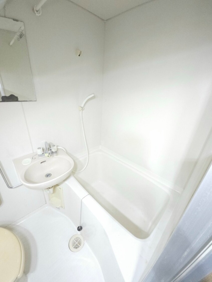 バス／シャワールーム等 吉田ハイツ