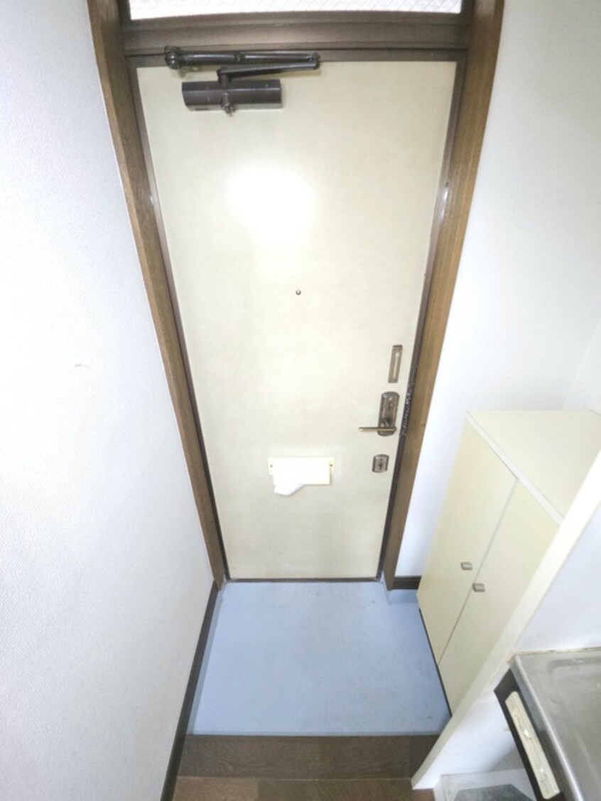 玄関 吉田ハイツ