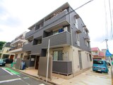 シャルール本牧