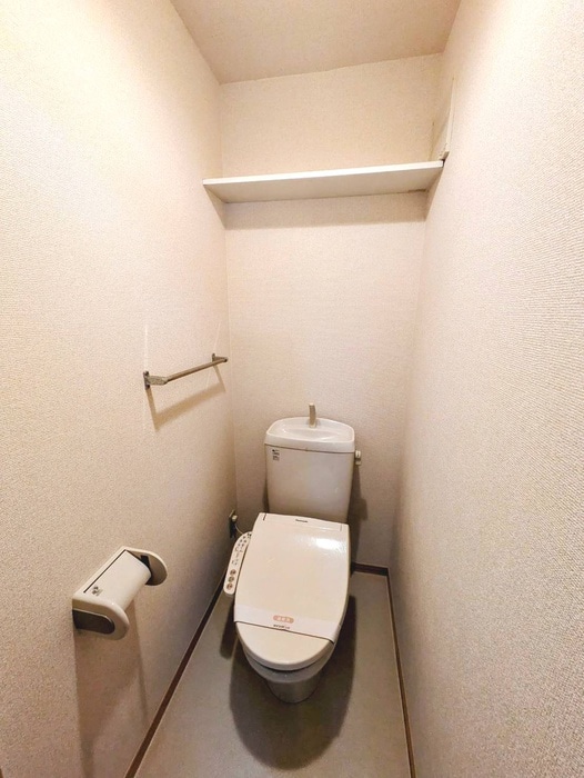 トイレ サニ－中村南