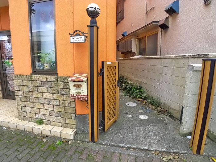 エントランス部分 サニーピア