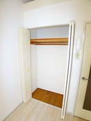 収納 プルミエ参番館
