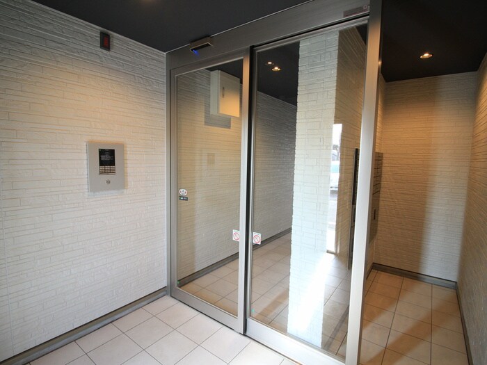 エントランス部分 マーガレット