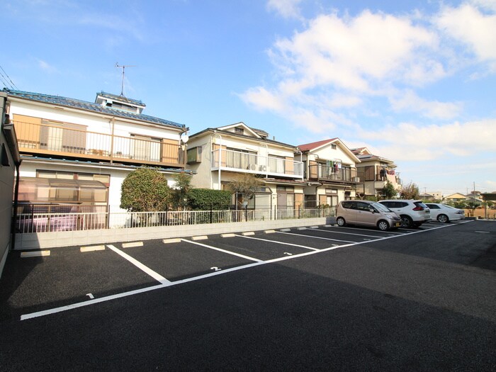 駐車場 マーガレット