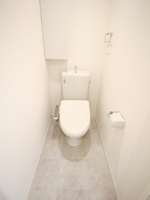 トイレ メゾン高階北