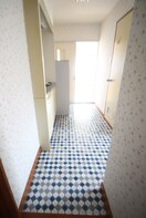 廊下 南台グランドマンション